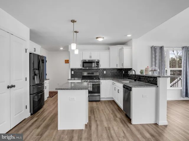 $544,900 | 384 Old Ivy Drive, Bellefonte, PA 16823