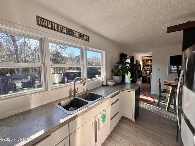 $199,000 | 4220 Bonnetsville Road, Clinton, NC 28328