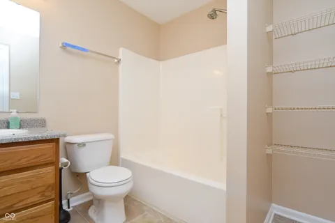 $239,000 | 3115 Salamonie Drive, Indianapolis, IN 46203