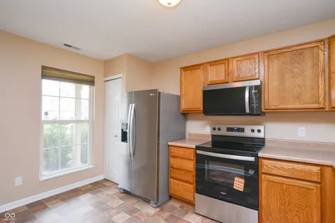 $239,000 | 3115 Salamonie Drive, Indianapolis, IN 46203