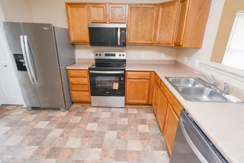 $239,000 | 3115 Salamonie Drive, Indianapolis, IN 46203