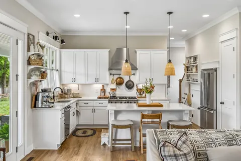 $900,000 | 1765 Theta Pike, Columbia, TN 38401