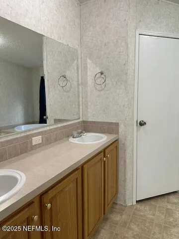 $289,000 | 43347 Larsen Road, Callahan, FL 32011