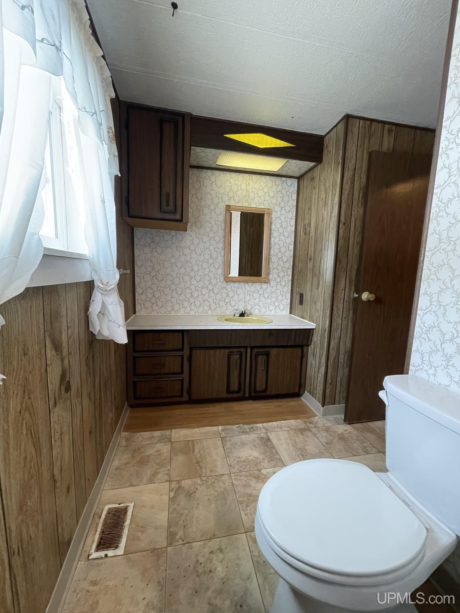 15730 Golden Road L'Anse, MI 49946 - Photo 13 of 30