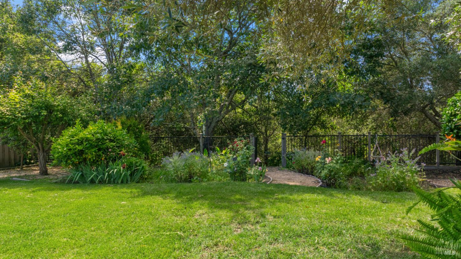 2593 Athena Court Santa Rosa, CA 95401 - Photo 44 of 59
