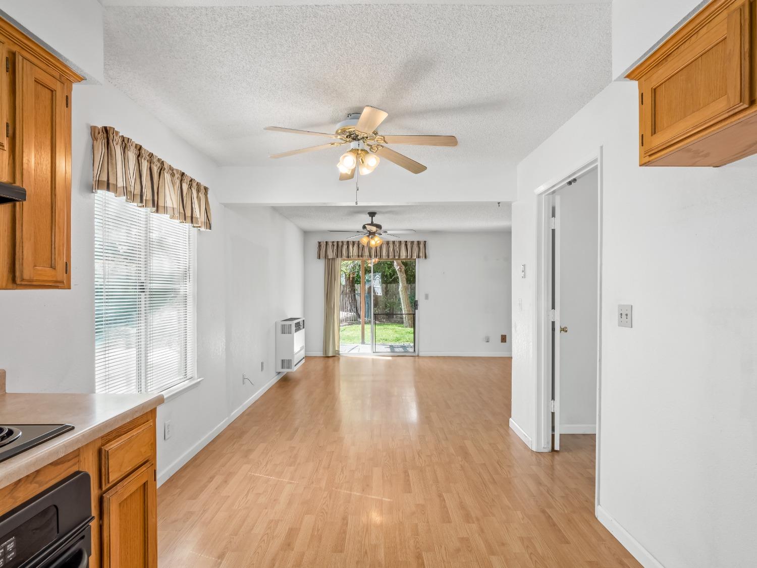 272 North Caesar Avenue Clovis, CA 93612 - Photo 13 of 34 a view of an empty room with a window