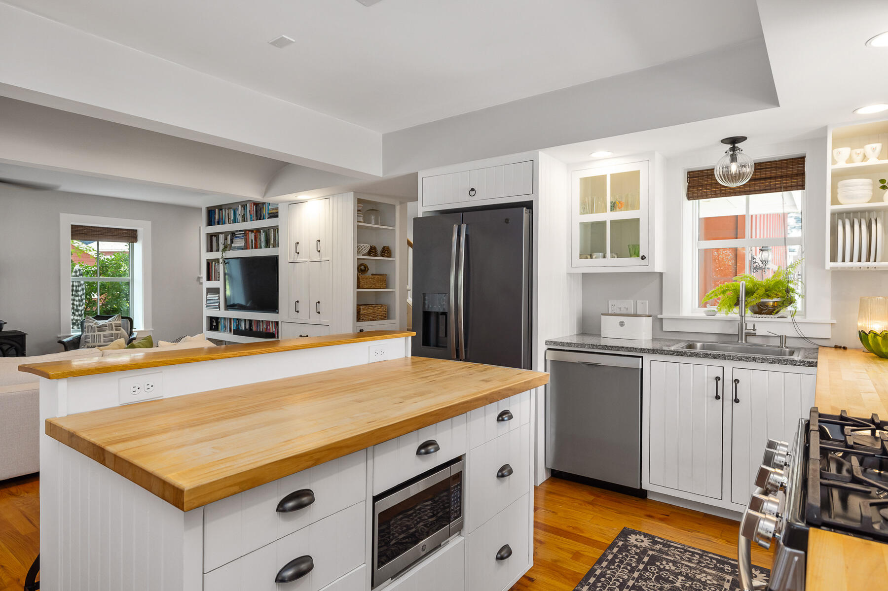 3 Otis Avenue, Unit A Kittery, ME 03904 - Photo 13 of 57 seacoastrephoto-16