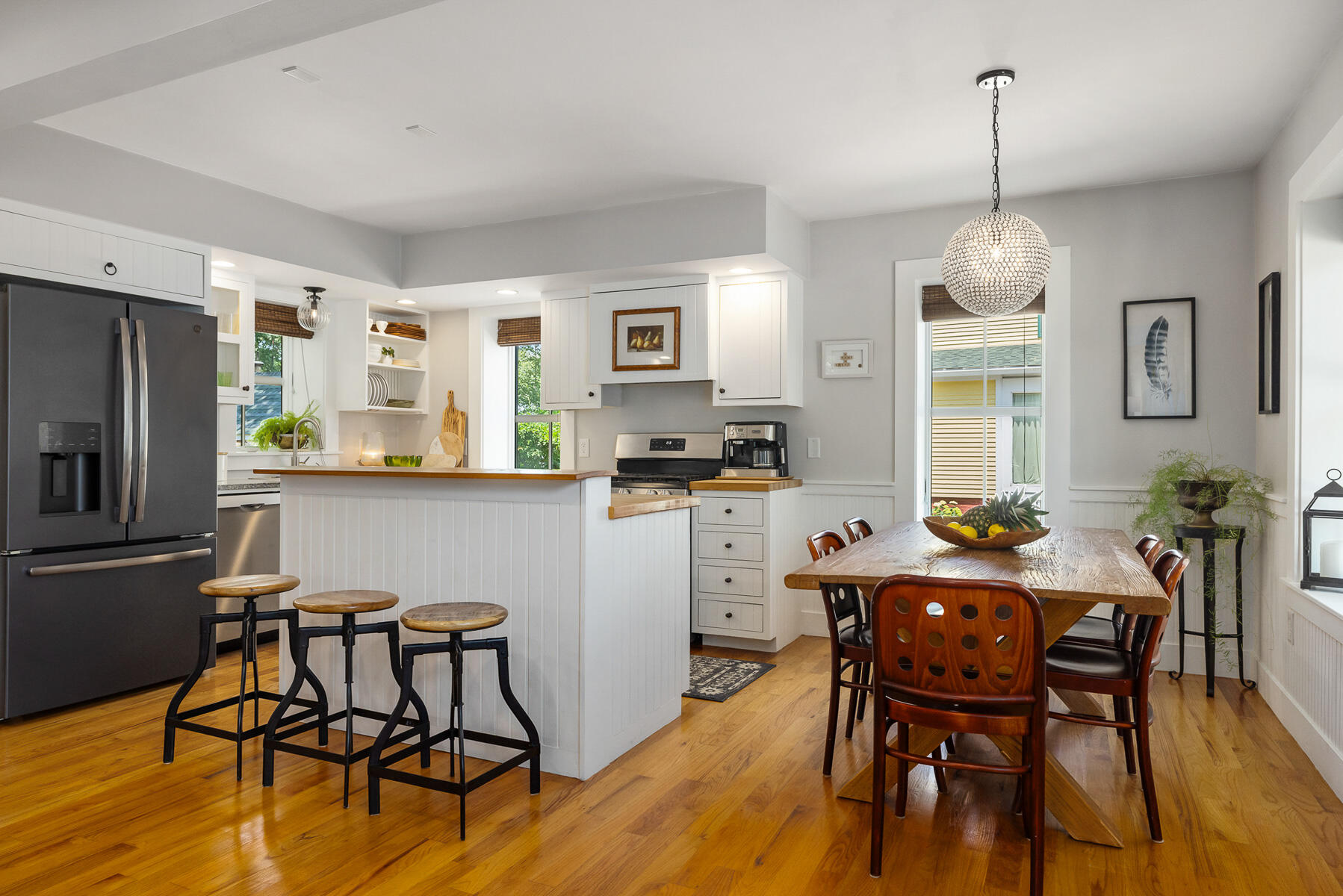 3 Otis Avenue, Unit A Kittery, ME 03904 - Photo 4 of 57 seacoastrephoto-11