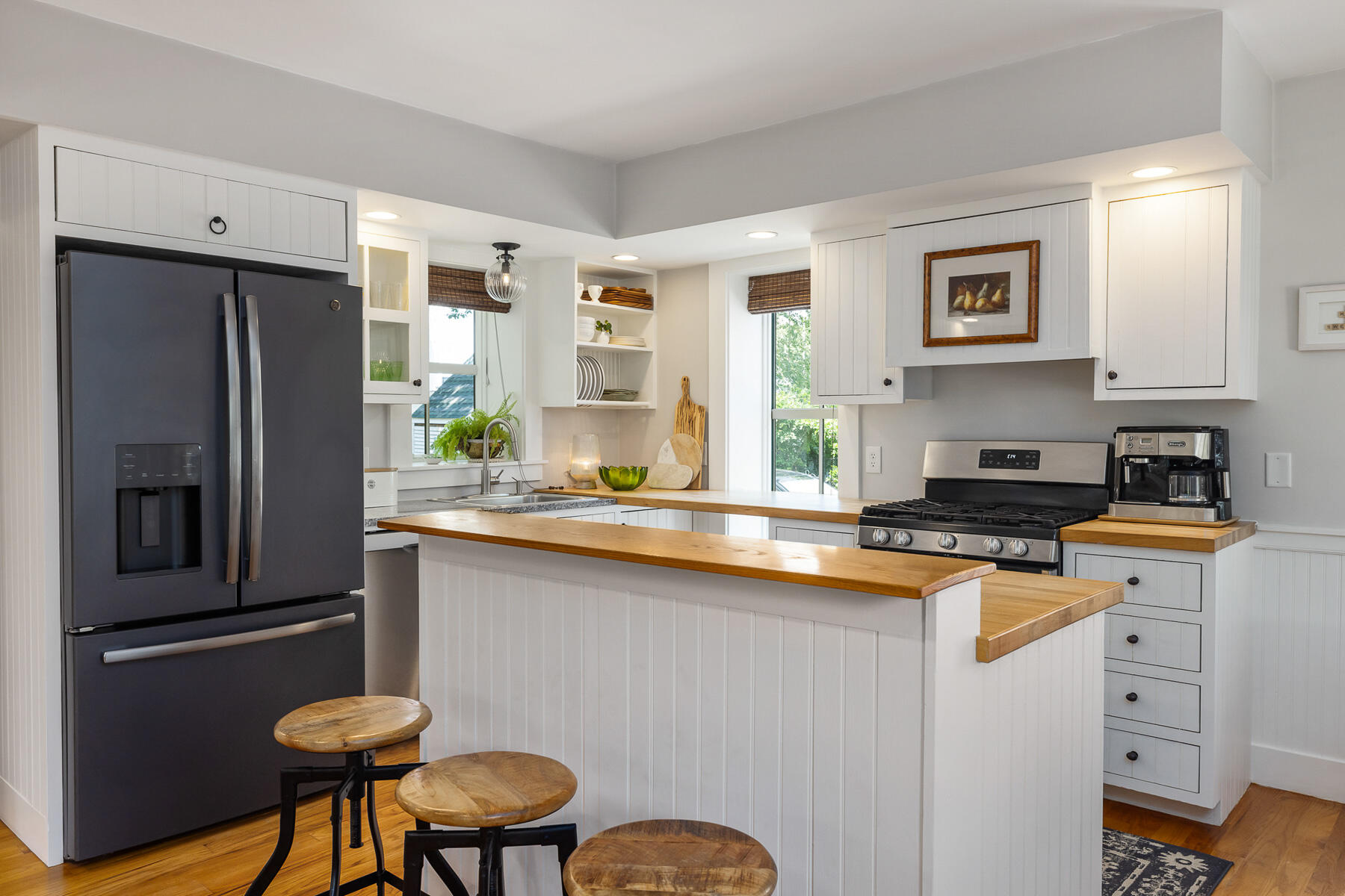 3 Otis Avenue, Unit A Kittery, ME 03904 - Photo 6 of 57 seacoastrephoto-13