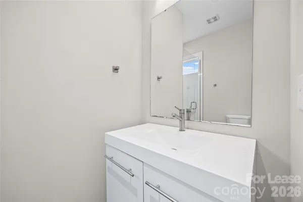 $2,800 | 840 East 18th Street, Unit C, Charlotte, NC 28205