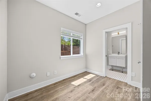 $2,800 | 840 East 18th Street, Unit C, Charlotte, NC 28205