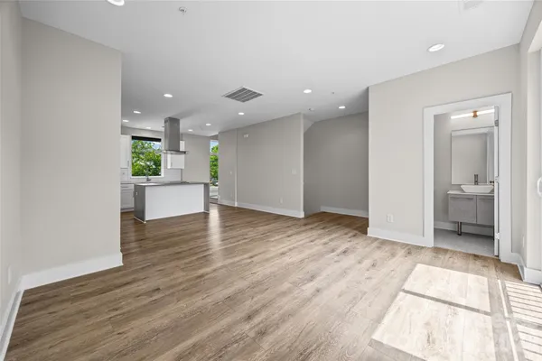 $2,800 | 840 East 18th Street, Unit C, Charlotte, NC 28205