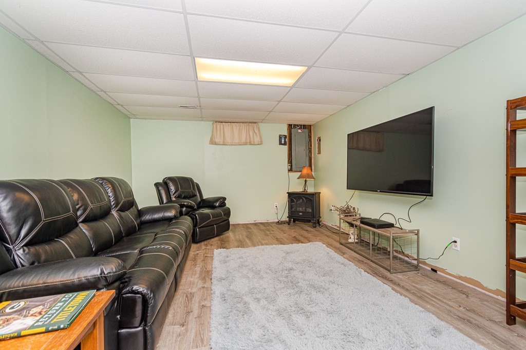 4 Hayes Hart Road Windham, NH 03087 - Photo 24 of 35