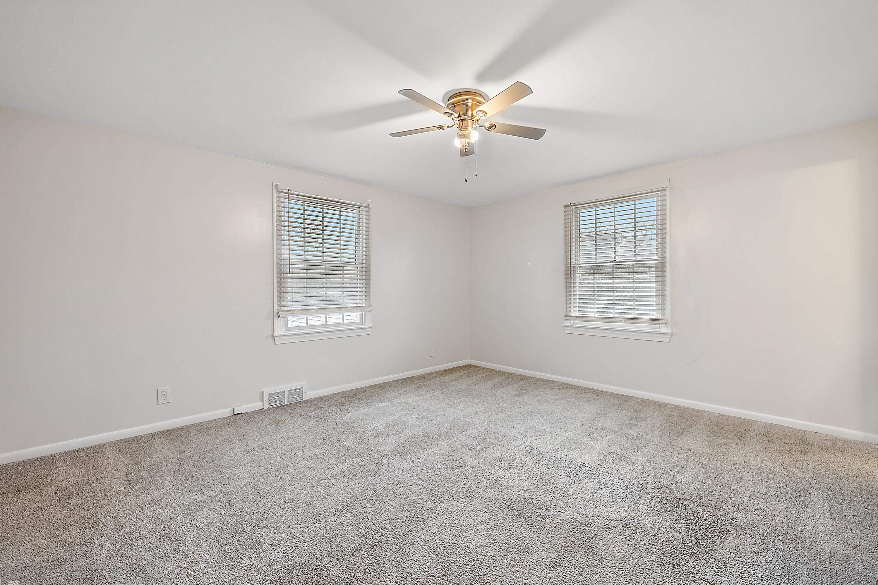 49 Hampton Road Grosse Pointe Shores, MI 48236 - Photo 32 of 51