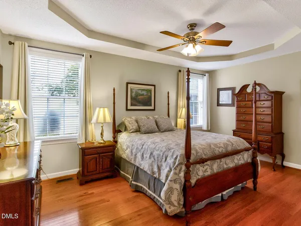 $649,900 | 408 Knotts Valley Lane, Cary, NC 27519