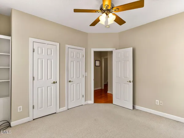 $649,900 | 408 Knotts Valley Lane, Cary, NC 27519