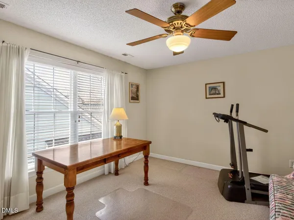 $649,900 | 408 Knotts Valley Lane, Cary, NC 27519