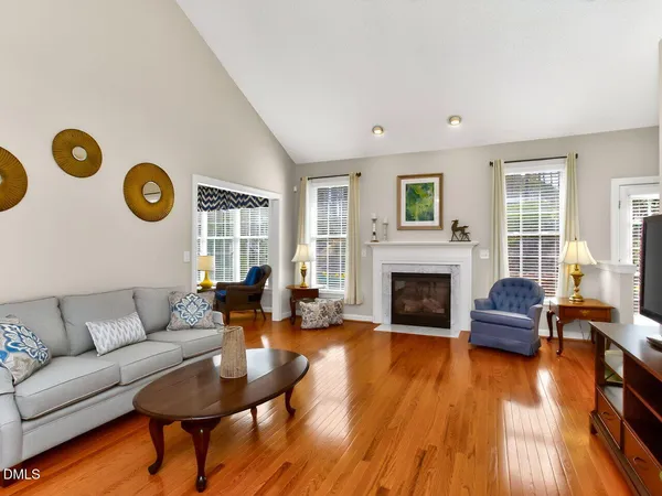 $649,900 | 408 Knotts Valley Lane, Cary, NC 27519