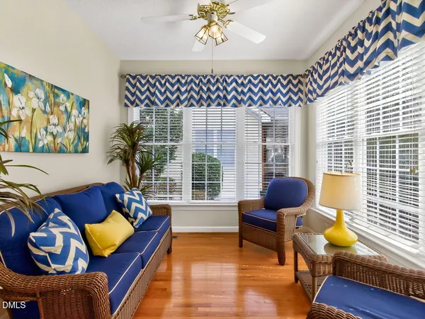 $649,900 | 408 Knotts Valley Lane, Cary, NC 27519