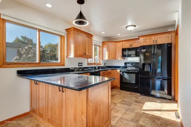 $430,000 | 1N274 Woods Avenue, Carol Stream, IL 60188