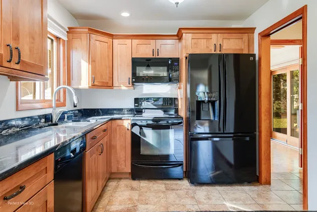 $430,000 | 1N274 Woods Avenue, Carol Stream, IL 60188