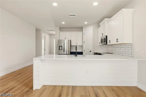 $2,499 | 2630 Northwest 23rd Avenue, Cape Coral, FL 33993