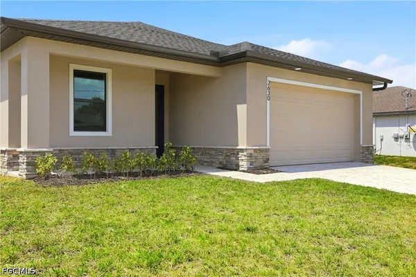 $2,499 | 2630 Northwest 23rd Avenue, Cape Coral, FL 33993