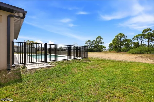 $2,499 | 2630 Northwest 23rd Avenue, Cape Coral, FL 33993