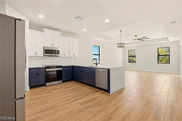 $2,499 | 2630 Northwest 23rd Avenue, Cape Coral, FL 33993