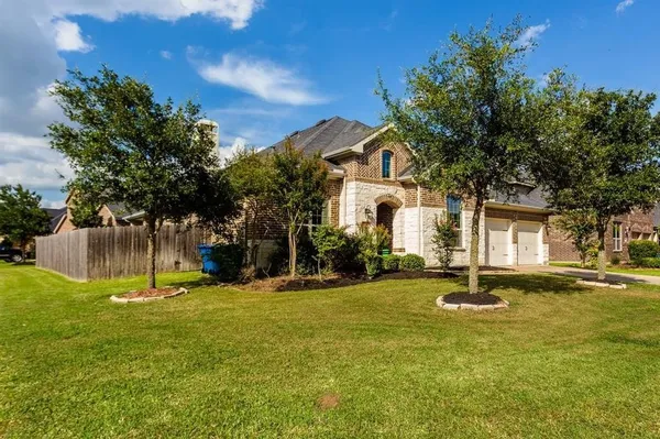 $2,395 | 7919 Summer Night Lane, Rosenberg, TX 77469