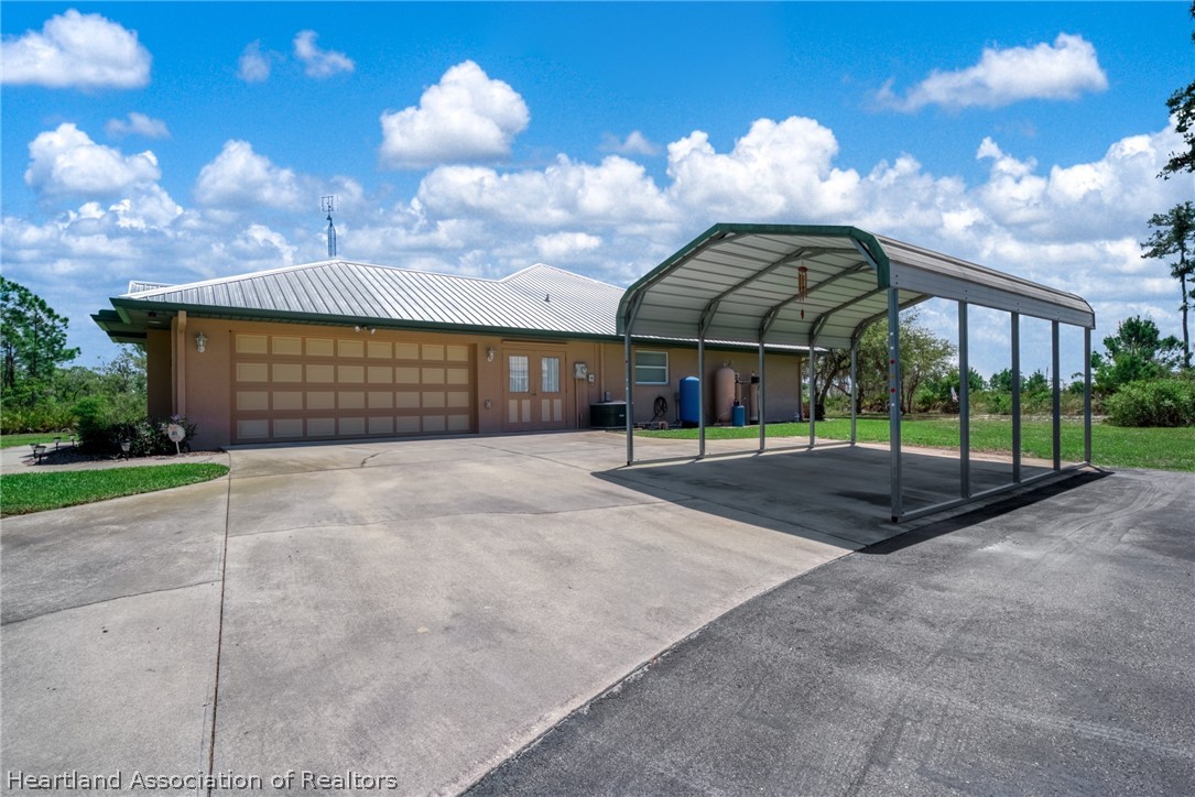 3723 Grand Concourse Sebring, FL 33875 - Photo 15 of 36