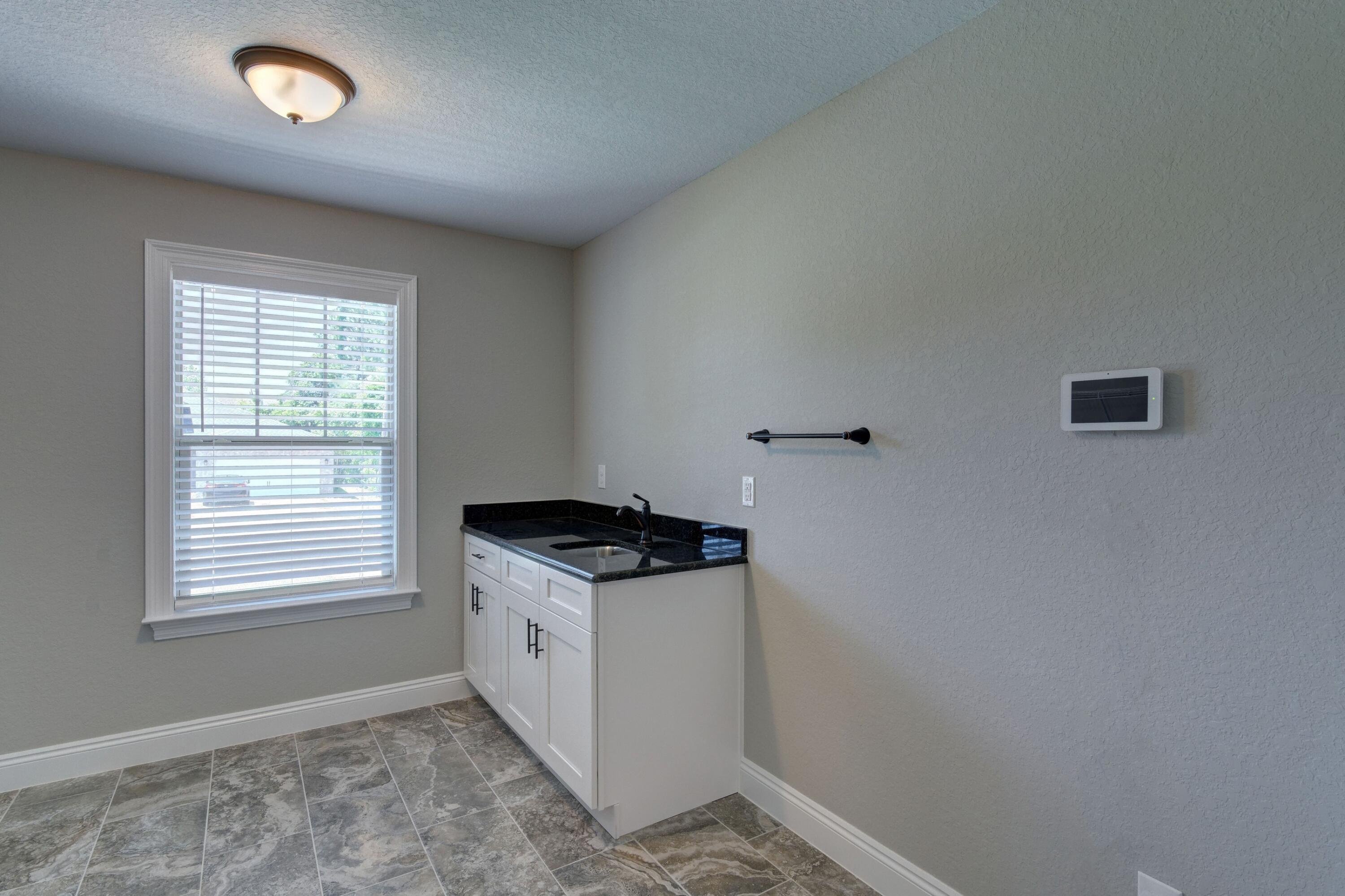 7086 Gordon Evans Road Navarre, FL 32566 - Photo 30 of 33 Gallery Image 30