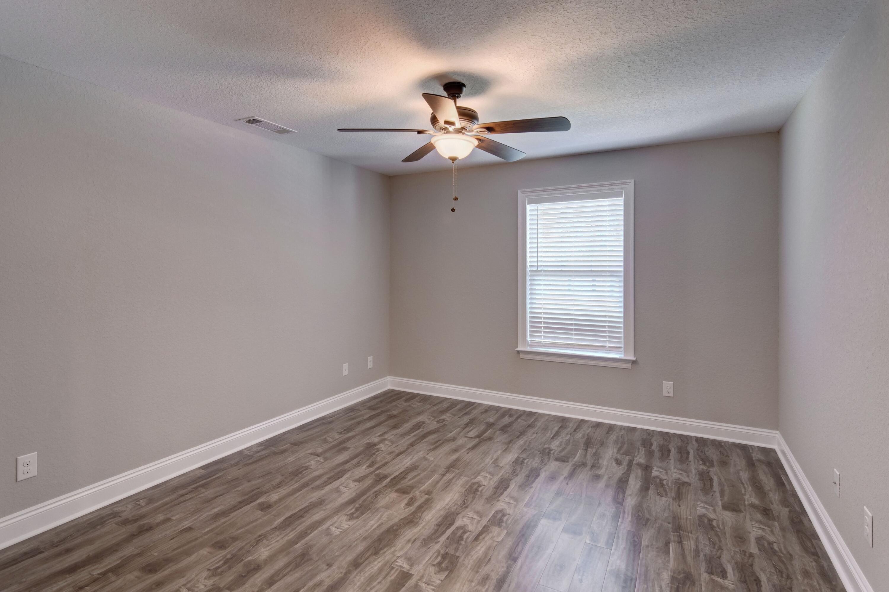 7086 Gordon Evans Road Navarre, FL 32566 - Photo 5 of 33 Gallery Image 5