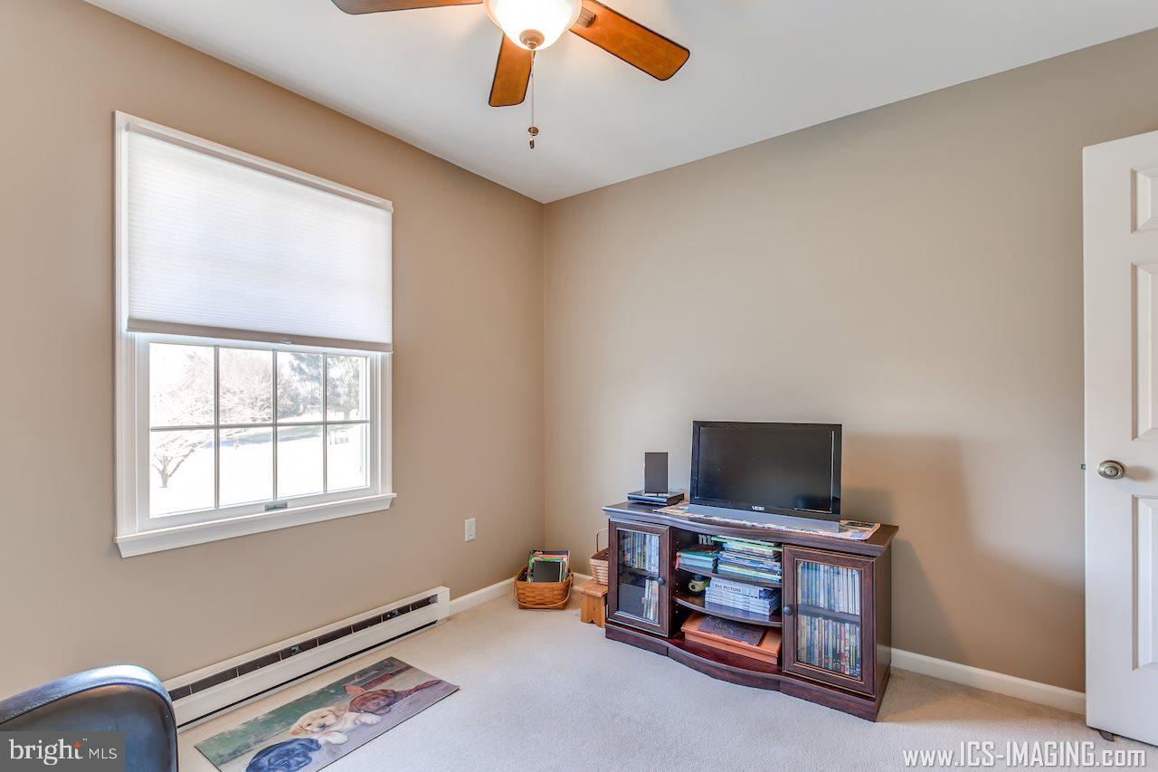 306 Bonnybrook Road Carlisle, PA 17015 - Photo 14 of 24 Gallery Image 14