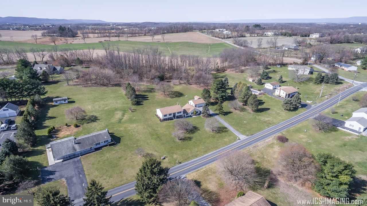 306 Bonnybrook Road Carlisle, PA 17015 - Photo 20 of 24 Gallery Image 20