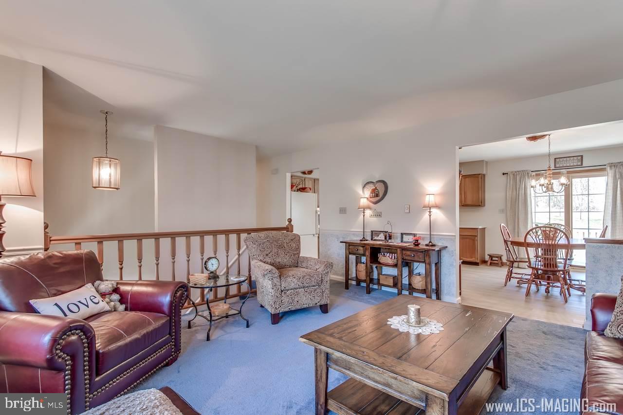 306 Bonnybrook Road Carlisle, PA 17015 - Photo 8 of 24 Gallery Image 8