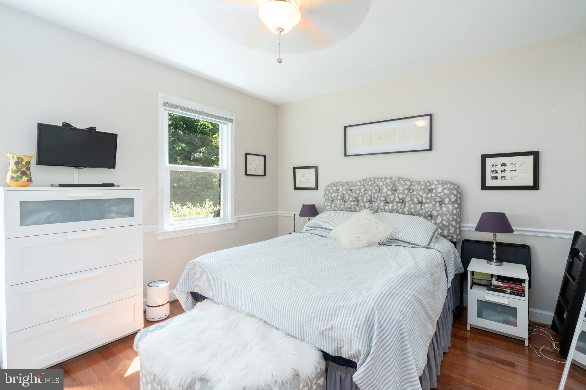 2205 Ontario Road Northwest Washington, DC 20009 - Photo 23 of 31 Master Bedroom features h/w and neutral finishes.