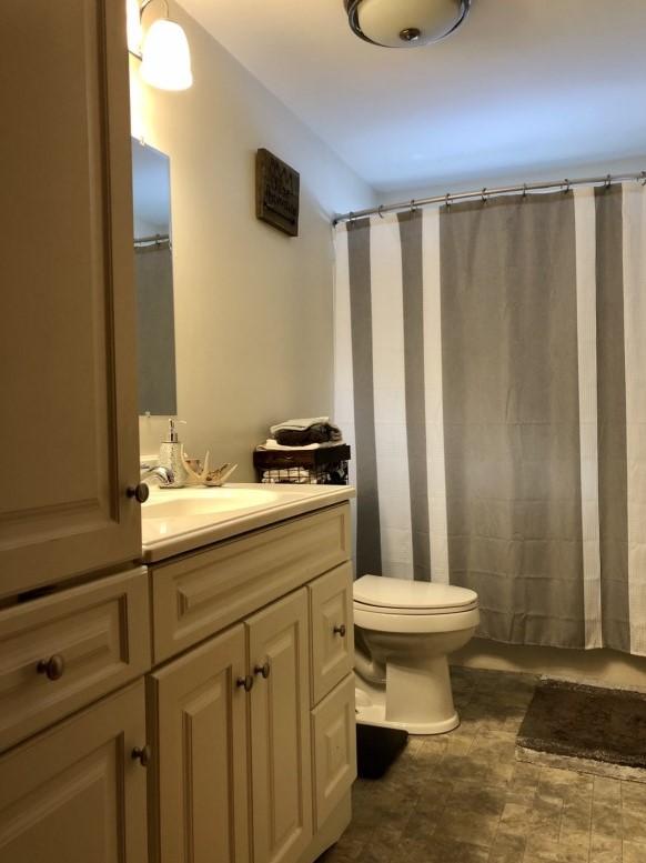 325 Ridlon Road Berwick, ME 03901 - Photo 14 of 22 Main bathroom