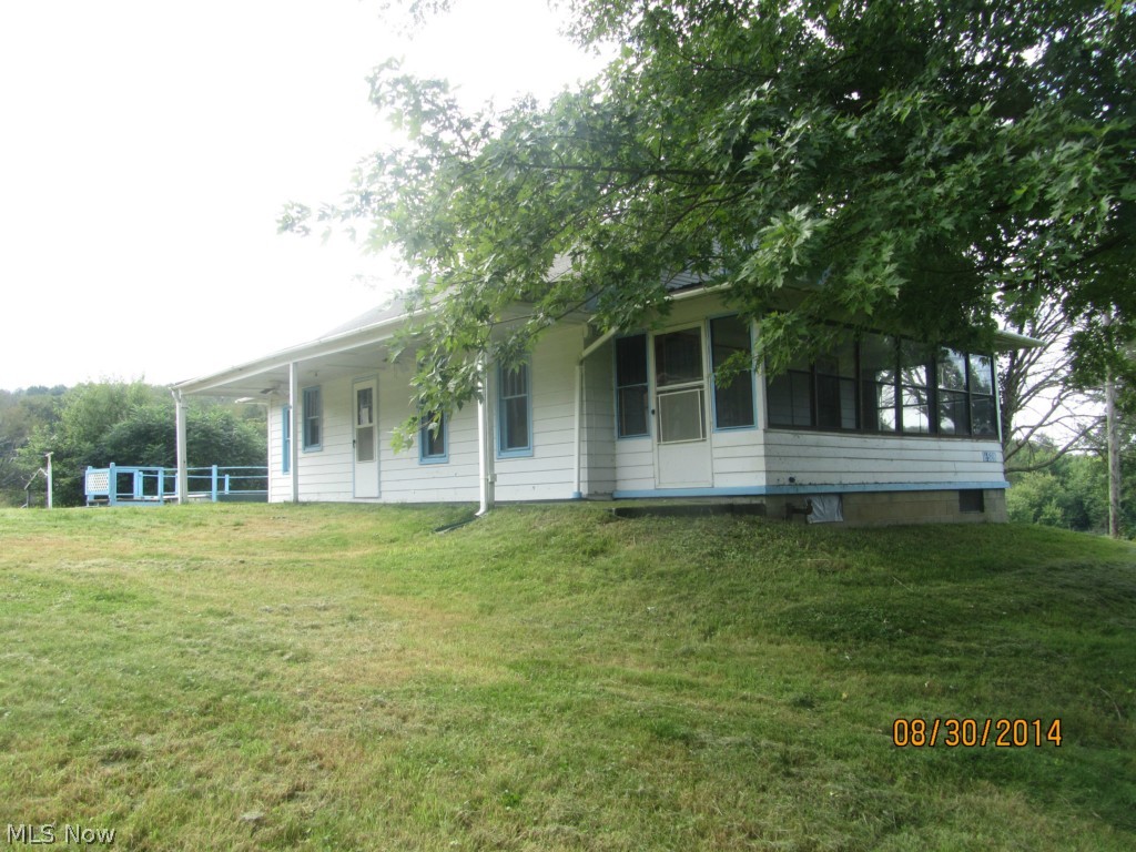 16528 Irish Ridge Road East Liverpool, OH 43920 - Photo 1 of 3 Gallery Image 1