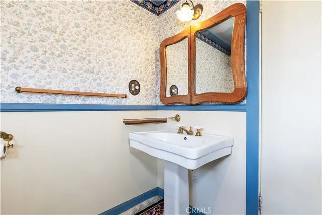 $925,000 | 323 Crum Road, Templeton, CA 93465