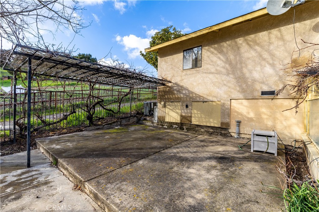 323 Crum Road Templeton, CA 93465 - Photo 39 of 60 Backyard with lattice patio cover