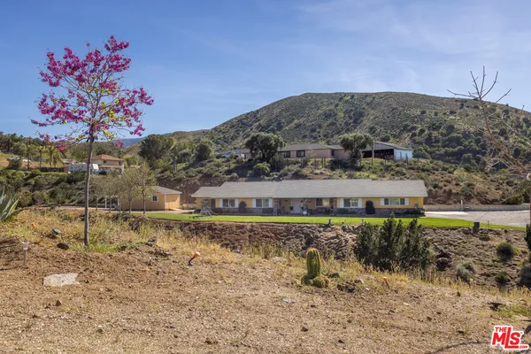 $998,500 | 2952 Golden Spur Road, Acton, CA 93510