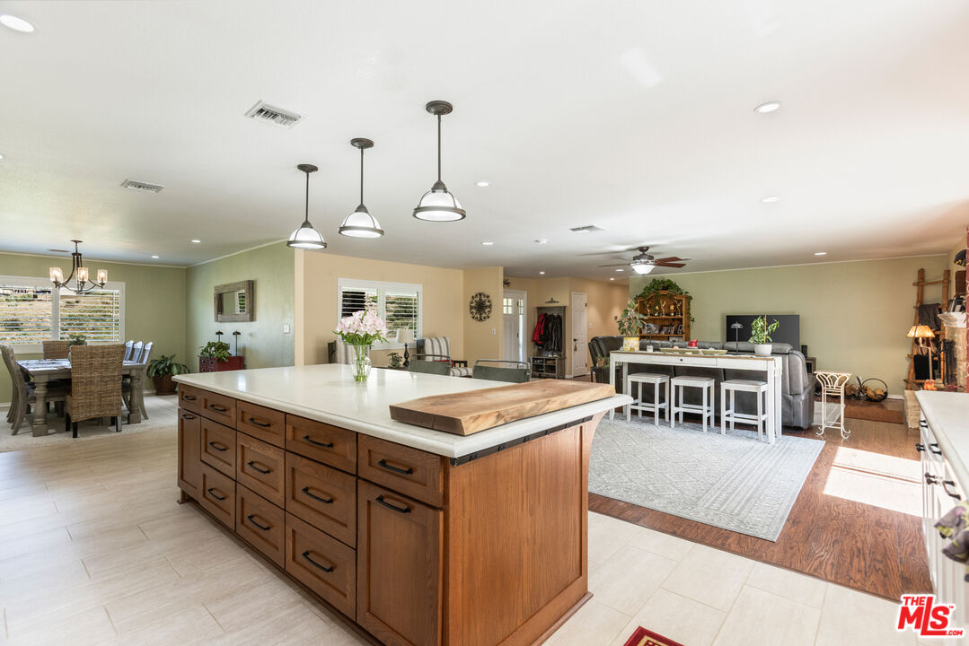 2952 Golden Spur Road Acton, CA 93510 - Photo 14 of 71