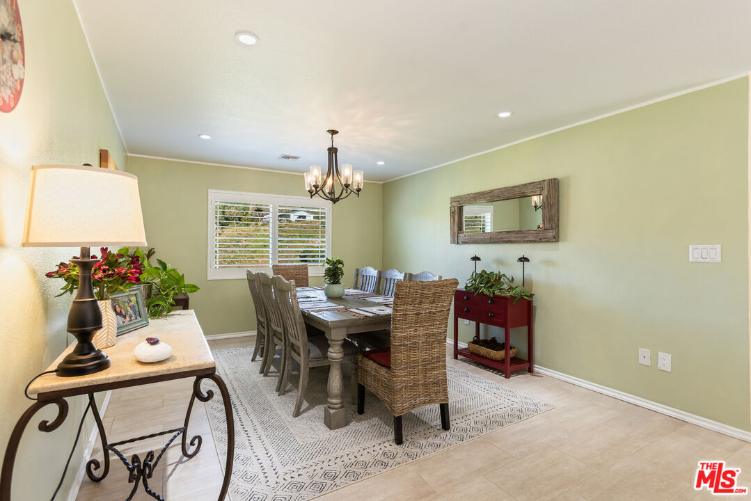 2952 Golden Spur Road Acton, CA 93510 - Photo 16 of 71