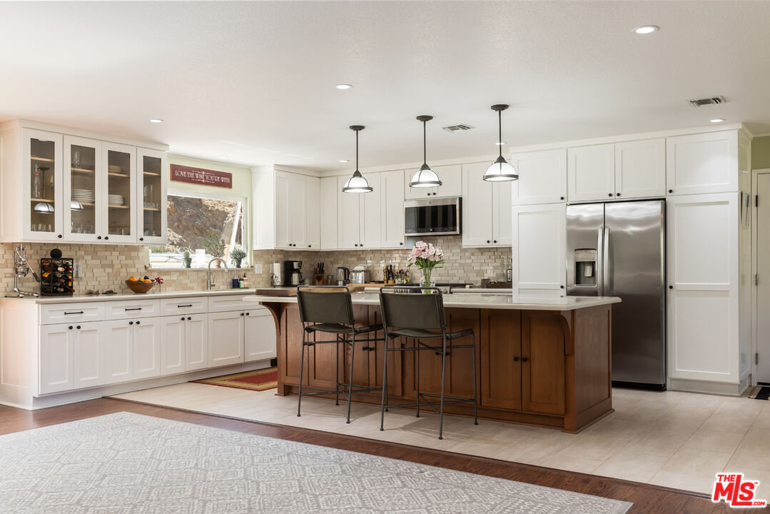 2952 Golden Spur Road Acton, CA 93510 - Photo 4 of 71