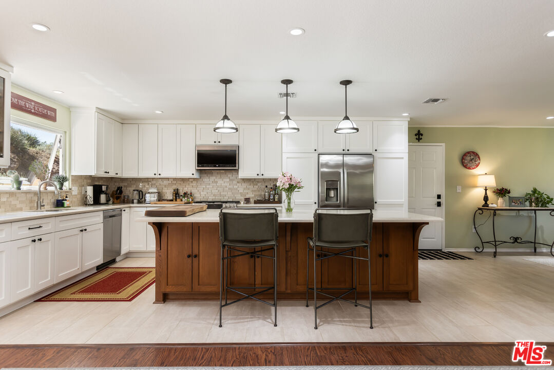 2952 Golden Spur Road Acton, CA 93510 - Photo 6 of 71