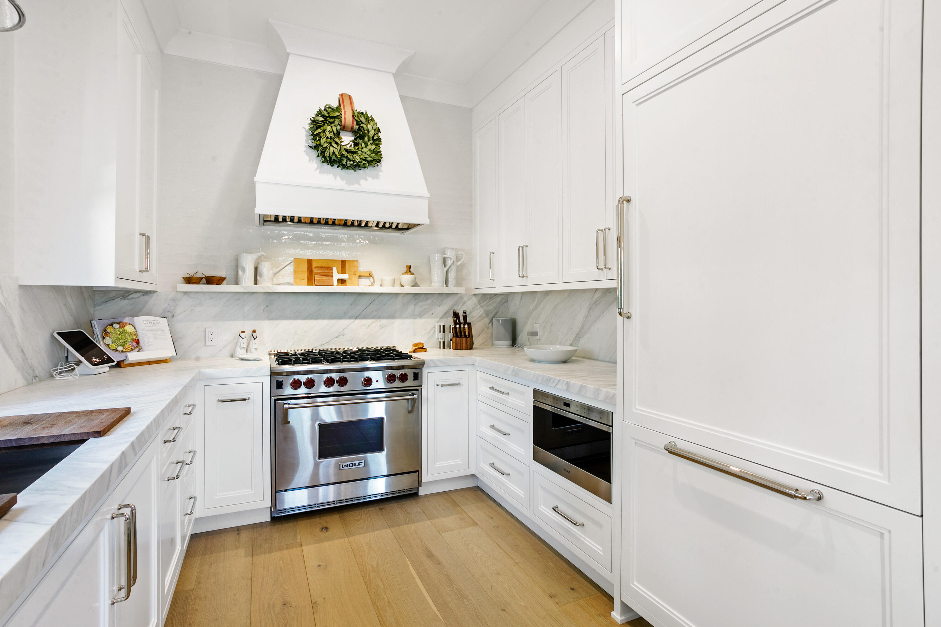 304 Villa Drive Jupiter, FL 33477 - Photo 3 of 43 B_Club_304_14