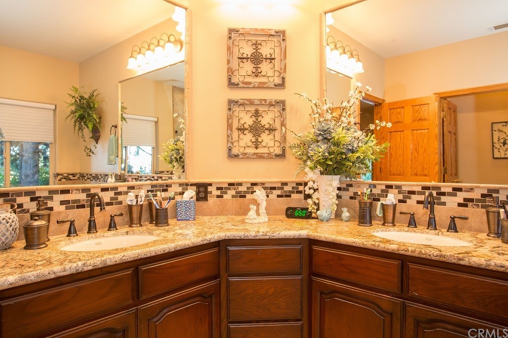 40330 Pine Bench Road Yucaipa, CA 92399 - Photo 27 of 68