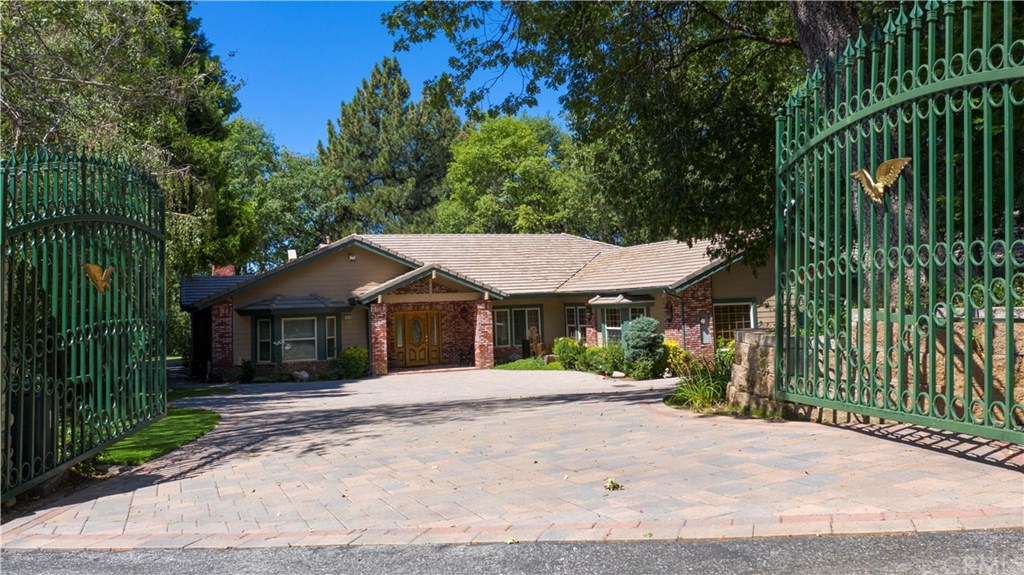 40330 Pine Bench Road Yucaipa, CA 92399 - Photo 6 of 68