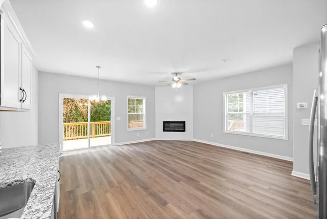 $1,700 | 941 Cumberland Drive, Clarksville, TN 37040